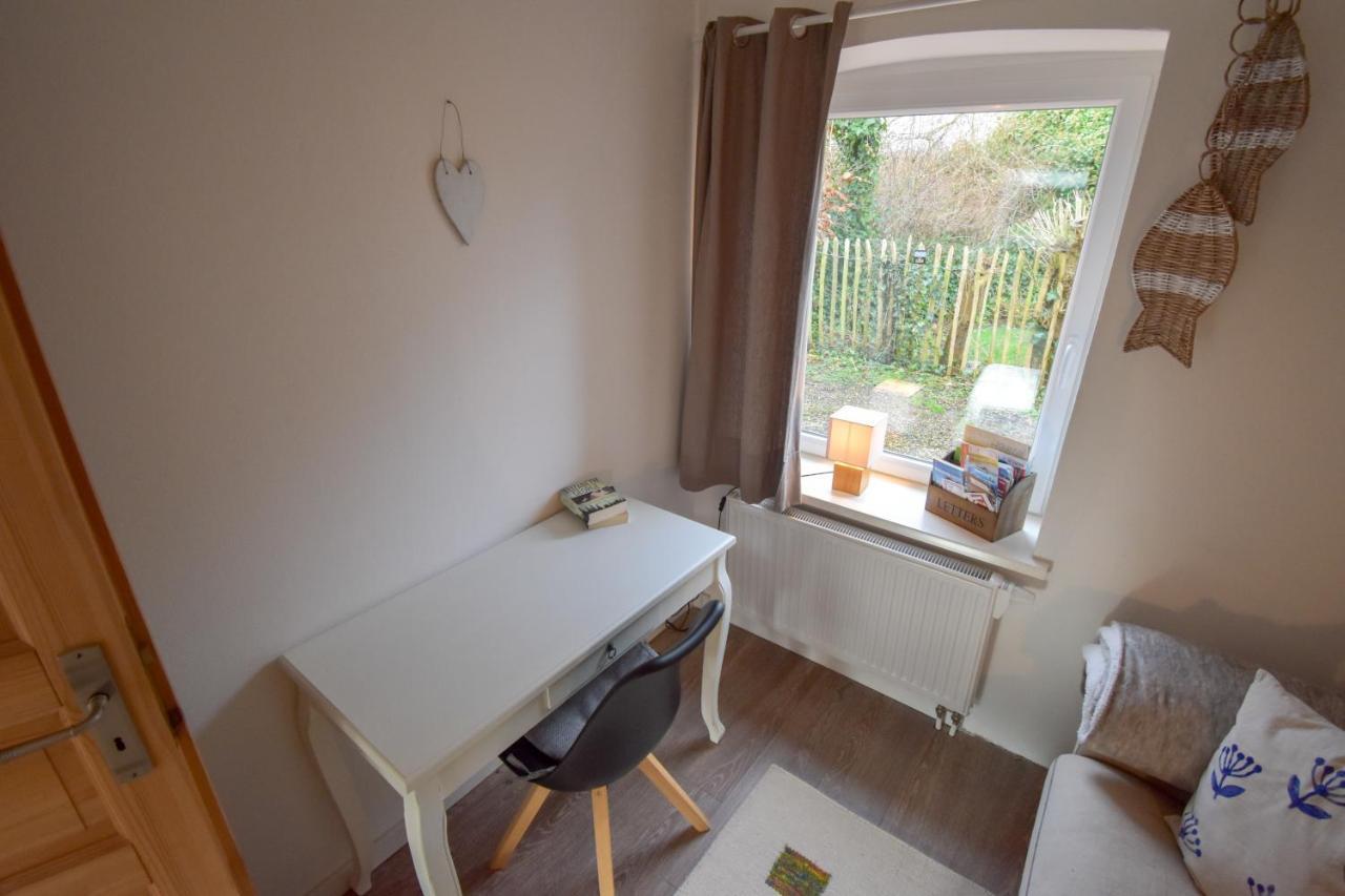 Ferienhaus Extrazeit_Urlaub Hasselberg  المظهر الخارجي الصورة